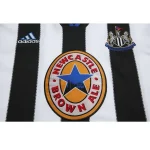 Newcastle United 1999/2000 Home Retro Jersey