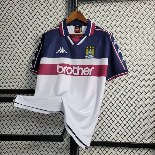 Manchester City 1997/98 Away Retro Jersey