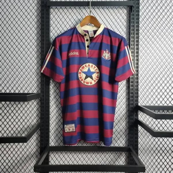 Newcastle United 1995/96 Away Retro Jersey