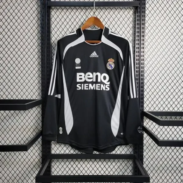 Real Madrid 2006/07 Away Long Sleeve Retro Jersey