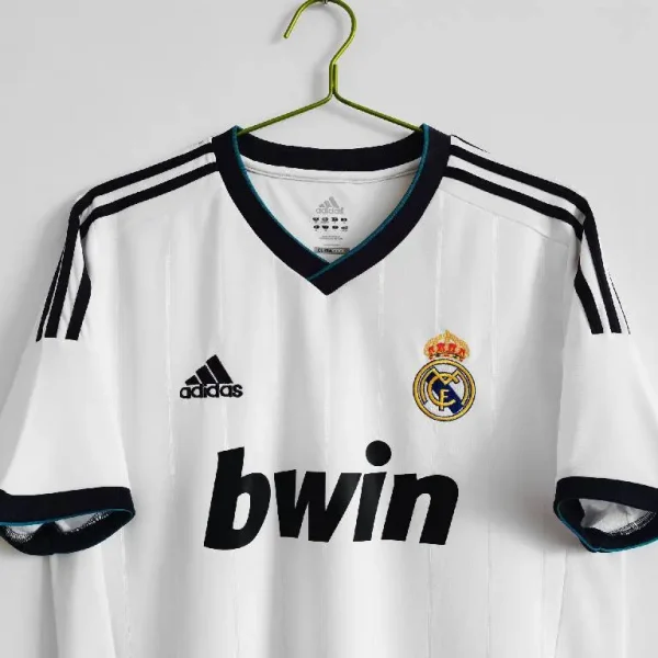 Real Madrid 2012/13 Home Retro Jersey