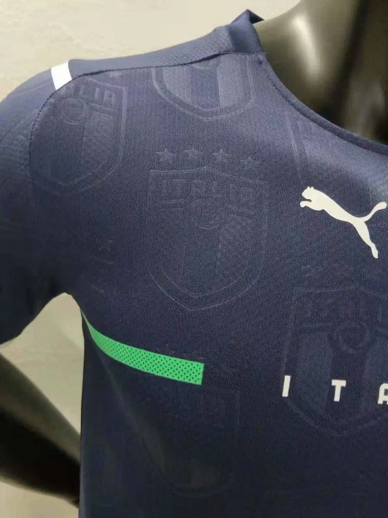 Italy 2021/22 Goalkeeper Player Version Jersey