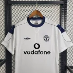 Manchester United 2000/01 Away Retro Jersey